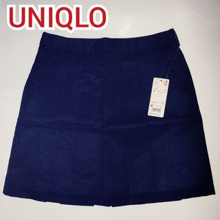 ユニクロ(UNIQLO)のUNIQLO タックフレアスカート ネイビー ウエスト６１サイズ 新品(ミニスカート)