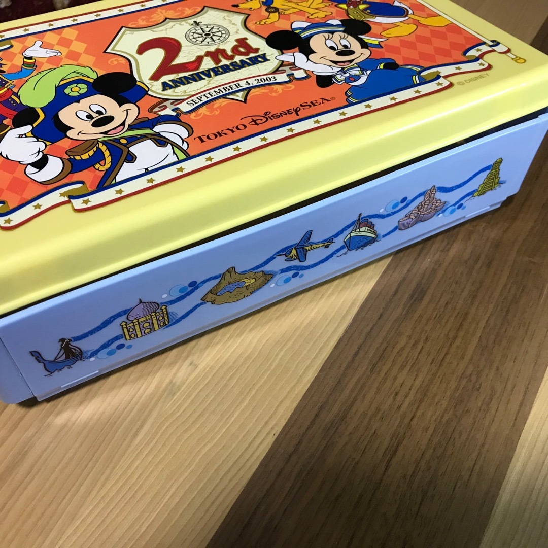 Disneyランチボックス インテリア/住まい/日用品のキッチン/食器(弁当用品)の商品写真