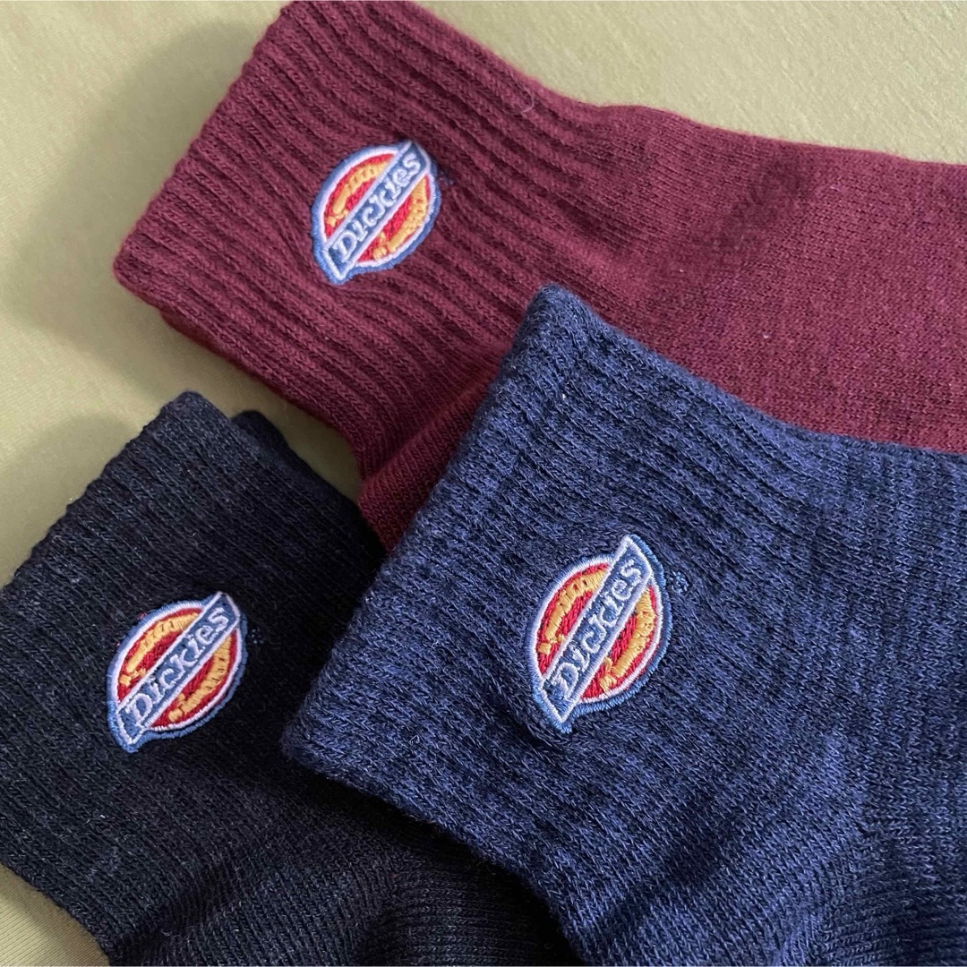 Dickies(ディッキーズ)の【ディッキーズ】ワンポイント刺繍＆足首丈‼️メンズ靴下 3足DK-6A メンズのレッグウェア(ソックス)の商品写真