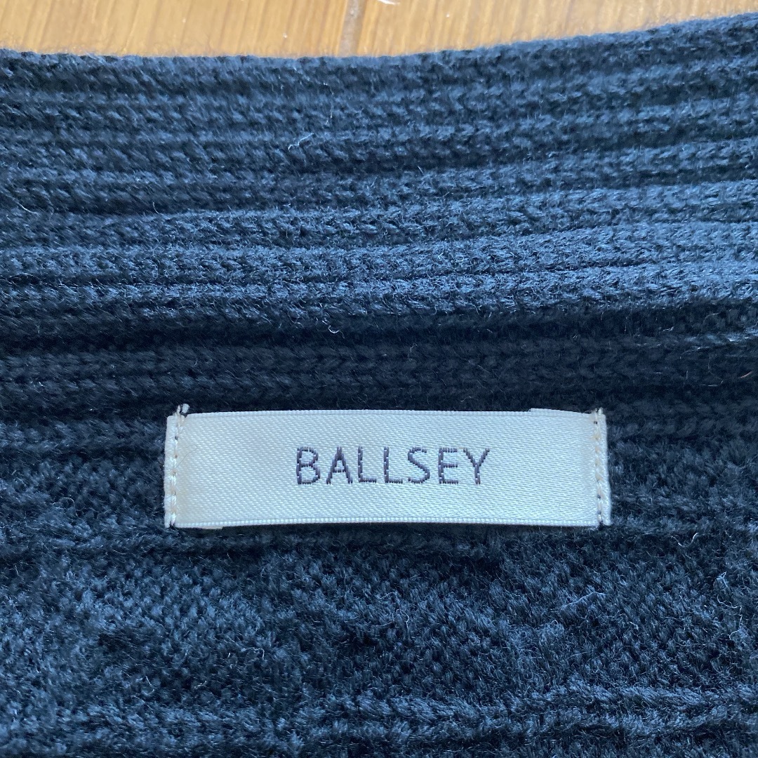 Ballsey(ボールジィ)のBALLSEY ボートネック ニットウール100% 日本製 レディースのトップス(ニット/セーター)の商品写真