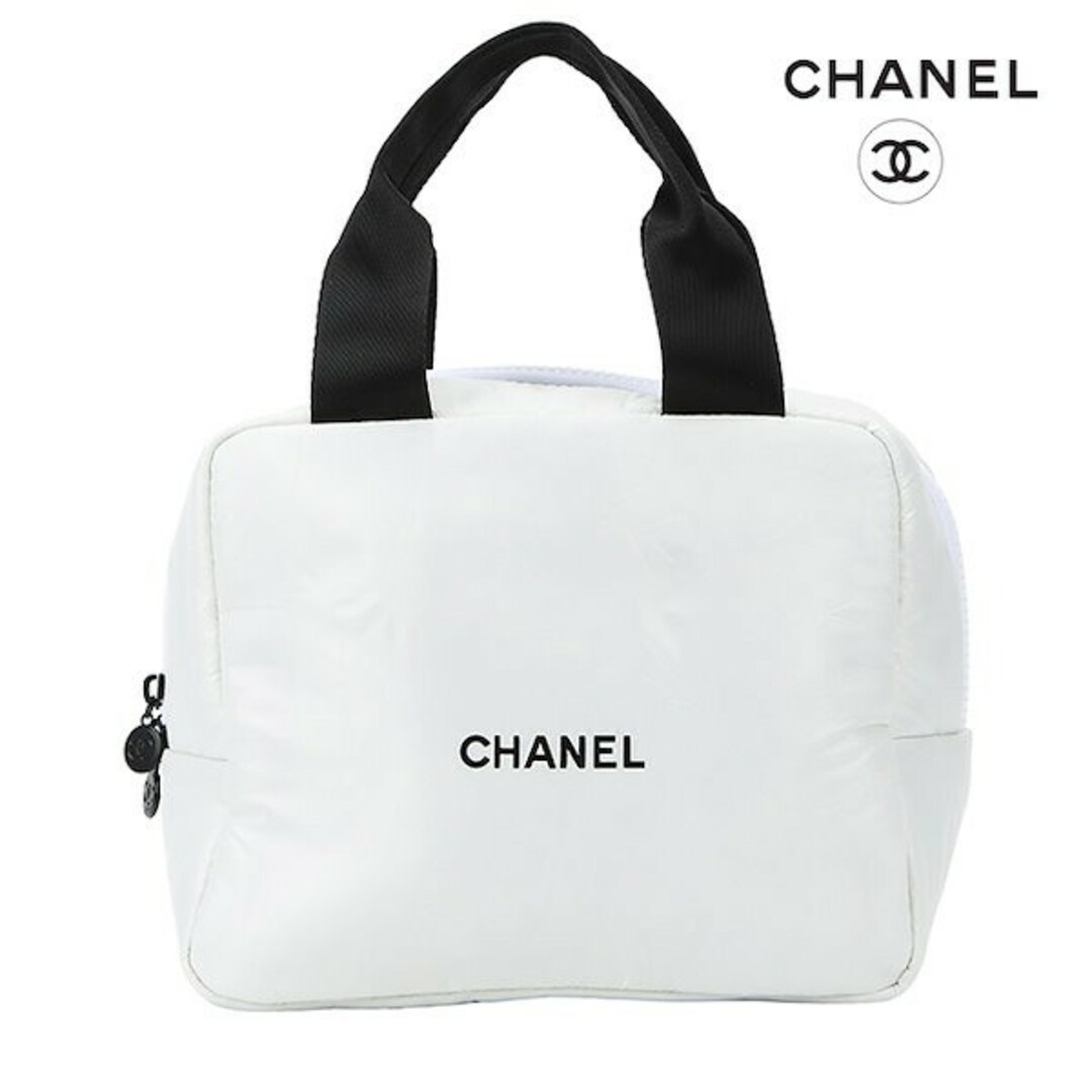 CHANEL(シャネル)のCHANEL コスメバック（ポーチ）白 レディースのファッション小物(ポーチ)の商品写真