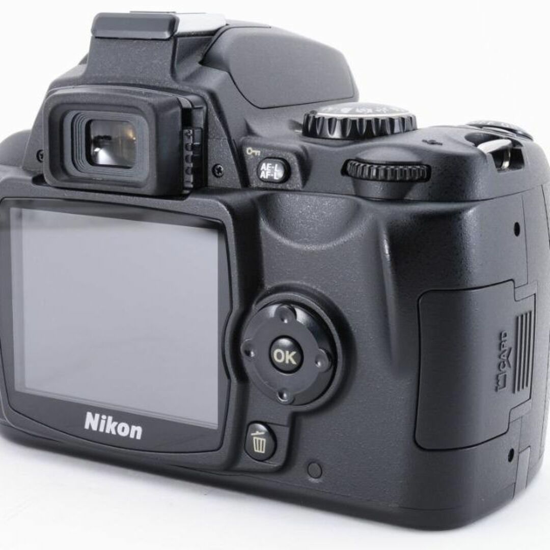 Nikon(ニコン)の❁極美品❁説明書付❁ ✨S数 3447回✨ Nikon D40 ボディ スマホ/家電/カメラのカメラ(デジタル一眼)の商品写真