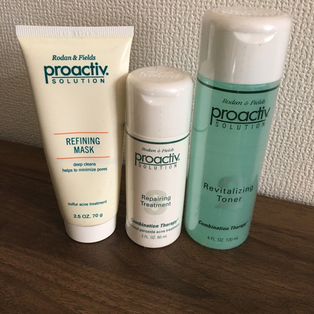 proactiv(プロアクティブ)の【新品未使用】プロアクテブ 3本 セット コスメ/美容のスキンケア/基礎化粧品(その他)の商品写真