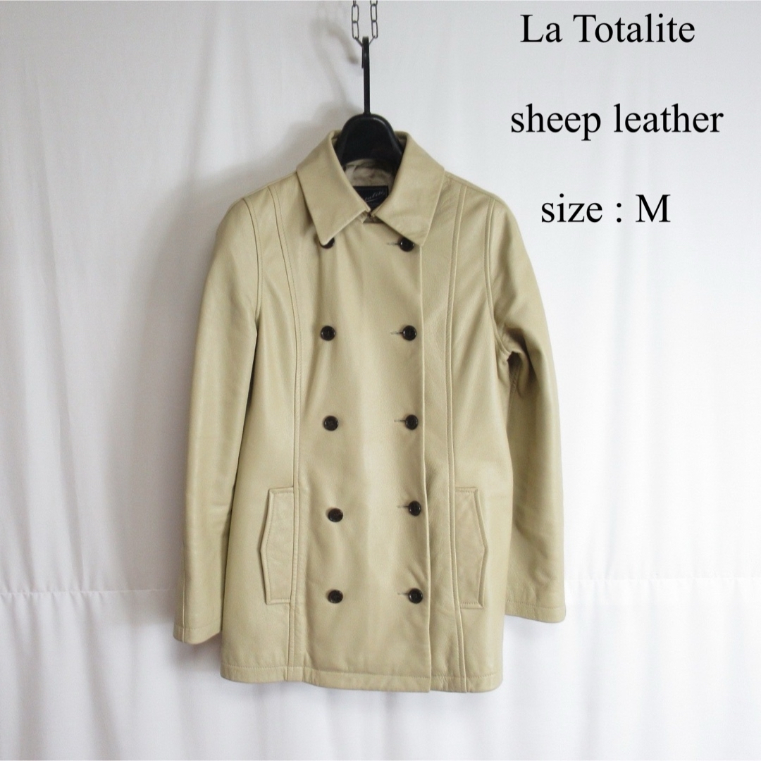 La TOTALITE(ラトータリテ)のLa Totalite 本革 ダブル レザージャケット ベージュ 羊革 アウター レディースのジャケット/アウター(その他)の商品写真