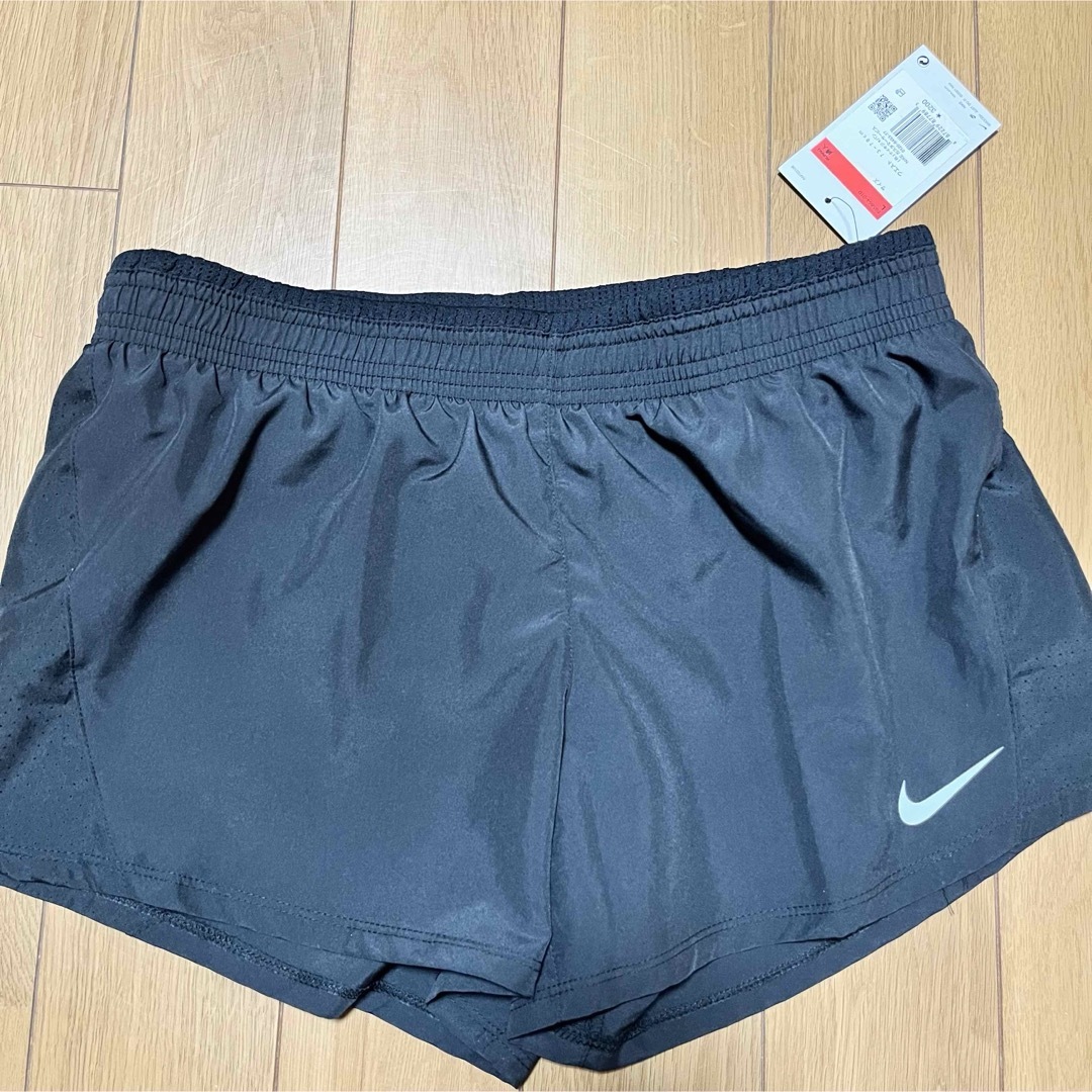 NIKE(ナイキ)のNIKE ナイキ ランニングパンツ　ランパン ショートパンツ　レディース　L レディースのパンツ(ショートパンツ)の商品写真