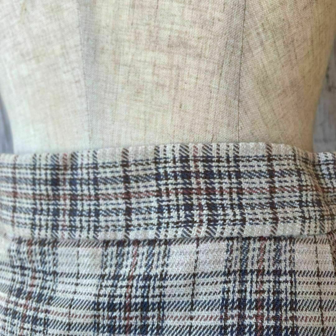 GU(ジーユー)のGU Mサイズ　スカート　チェック　スリット　ミモレ丈 レディースのスカート(ロングスカート)の商品写真