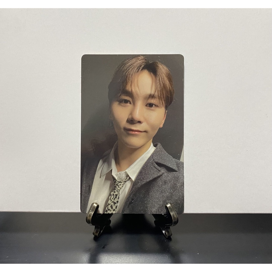 SEVENTEEN(セブンティーン)のSEVENTEEN SEUNGKWAN【FACE THE SUN】トレカ エンタメ/ホビーのCD(K-POP/アジア)の商品写真