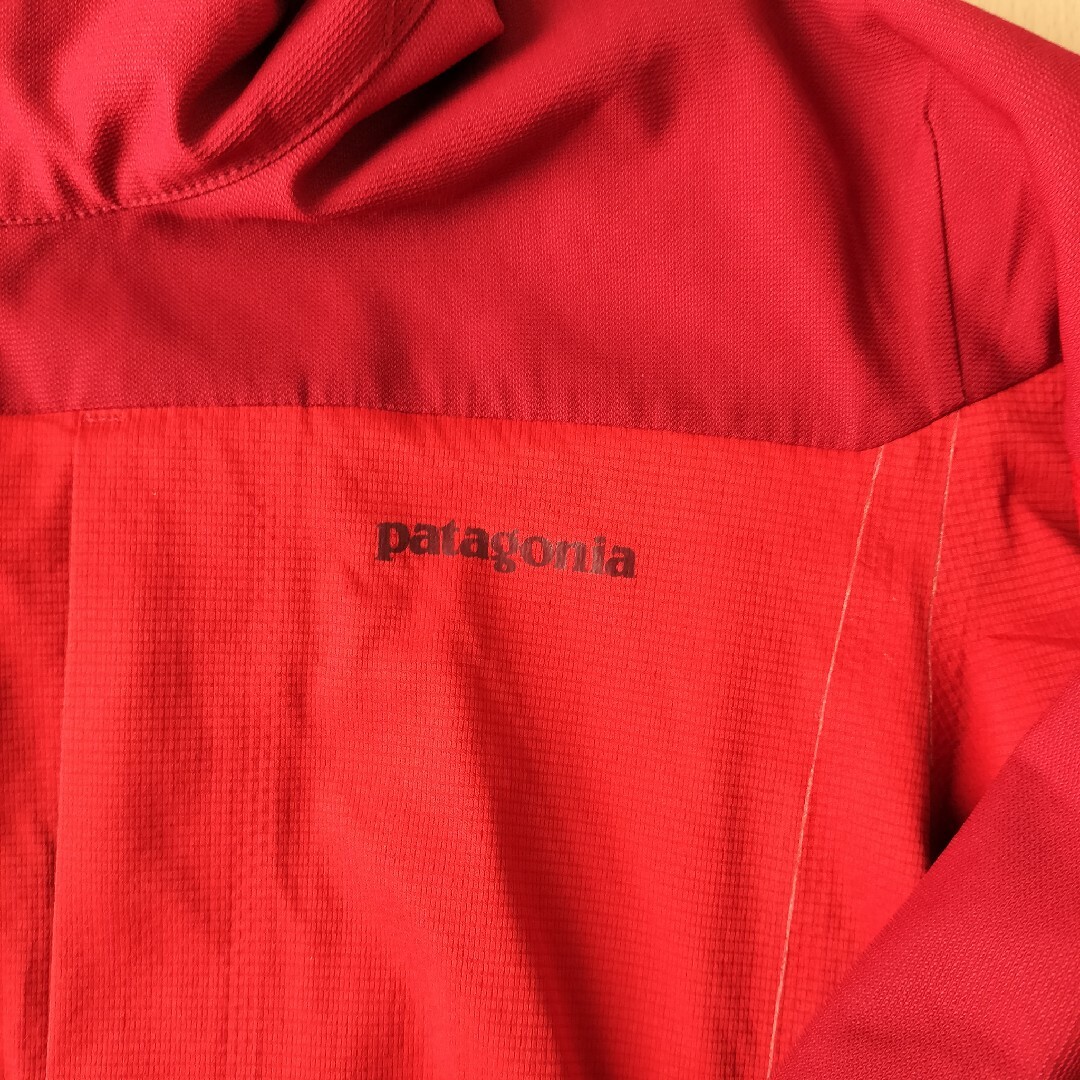 patagonia(パタゴニア)のpatagonia シェルジャケット マウンテンパーカ メンズのジャケット/アウター(マウンテンパーカー)の商品写真