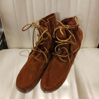 ミネトンカ(Minnetonka)の激安処分セール!!MINNETONKA 本革ブーツ(ブーツ)