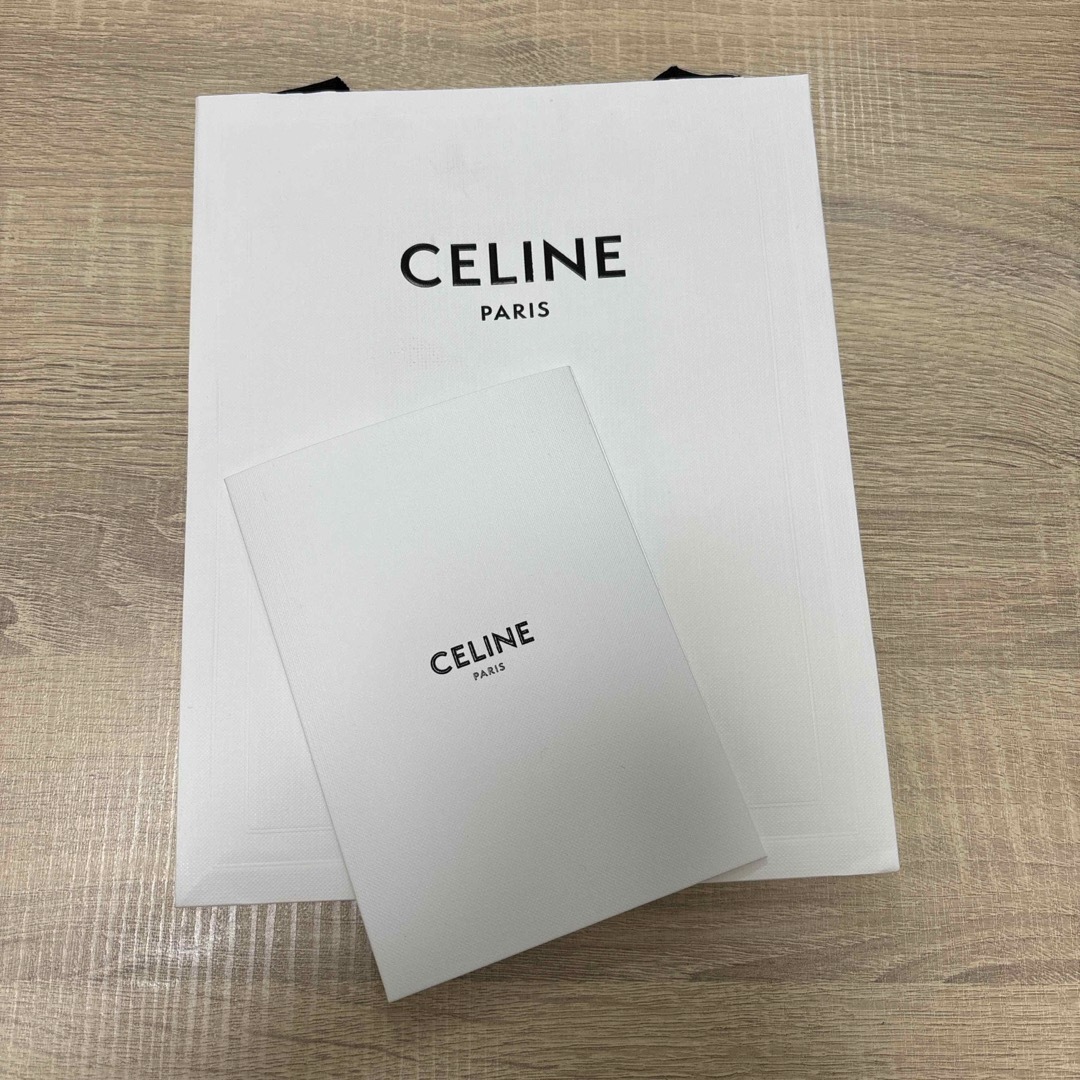 celine(セリーヌ)のセリーヌ　紙袋　CELINE レディースのバッグ(ショップ袋)の商品写真