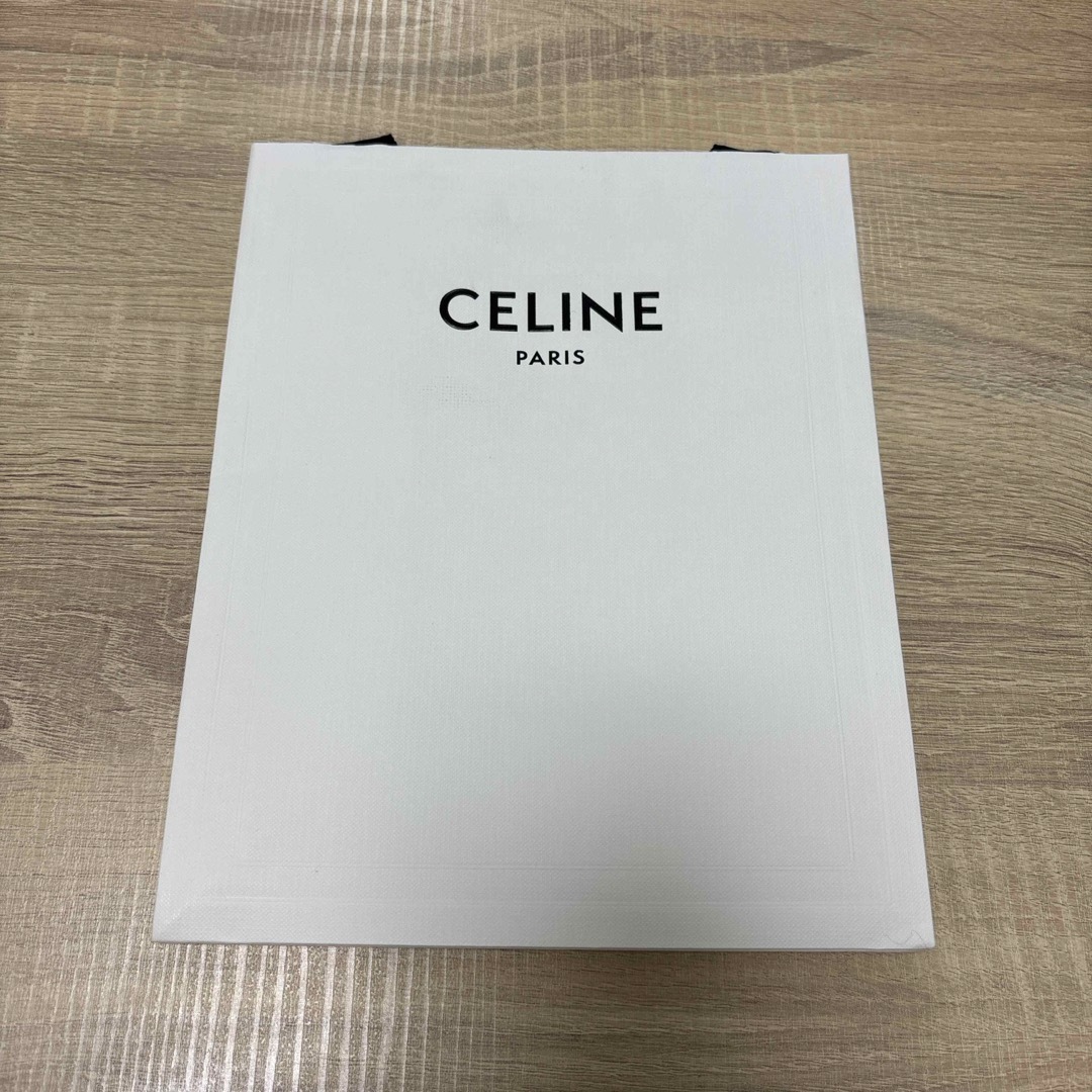 celine(セリーヌ)のセリーヌ　紙袋　CELINE レディースのバッグ(ショップ袋)の商品写真