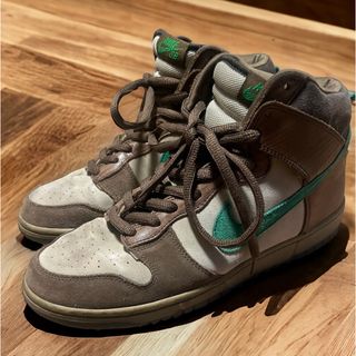 ナイキ(NIKE)の07年製 ナイキ  ダンクハイ  プレミアムSB(スニーカー)