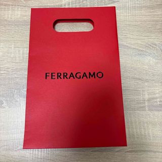 Salvatore Ferragamo - フェラガモ　FERRAGAMO 紙袋