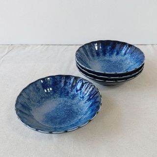 ミノヤキ(美濃焼)の【4枚】新品 日本製 美濃焼 窯変 ネイビー 4寸 菊形 浅鉢 小鉢 ボウル(食器)