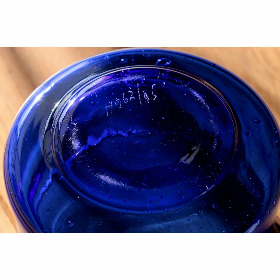 iittala(イッタラ)のErik Hoglund エリックホグラン 蓋付きガラスボウル 71292 エンタメ/ホビーの美術品/アンティーク(ガラス)の商品写真