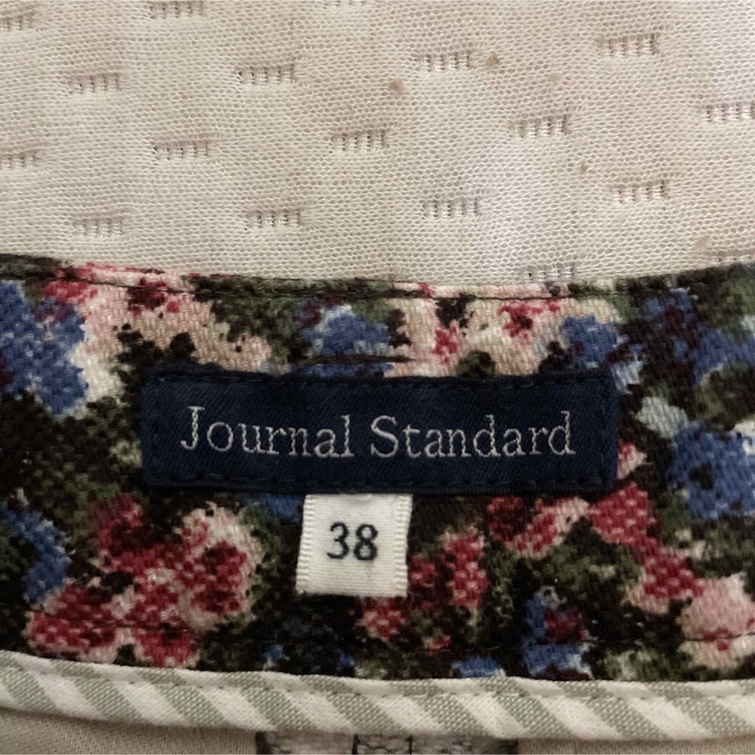 JOURNAL STANDARD(ジャーナルスタンダード)のJOURNAL STANDARD    ジャーナルスタンダード 花柄　パンツ レディースのパンツ(カジュアルパンツ)の商品写真