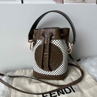 フェンディ(FENDI)のFENDI ミニモントレゾール　バケット FF ブラウン　ホワイト　ショルダー(ショルダーバッグ)