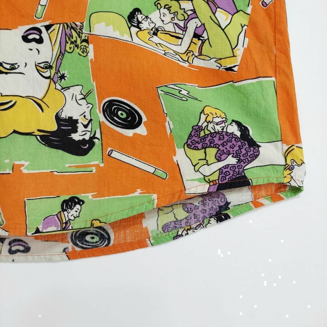 スペイン製 JOLY 総柄半袖シャツ 人 シティポップ柄 M オレンジ 緑 白 レディースのトップス(シャツ/ブラウス(半袖/袖なし))の商品写真