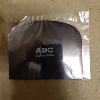 ABCクッキング　スケッパー　ブラック(調理道具/製菓道具)