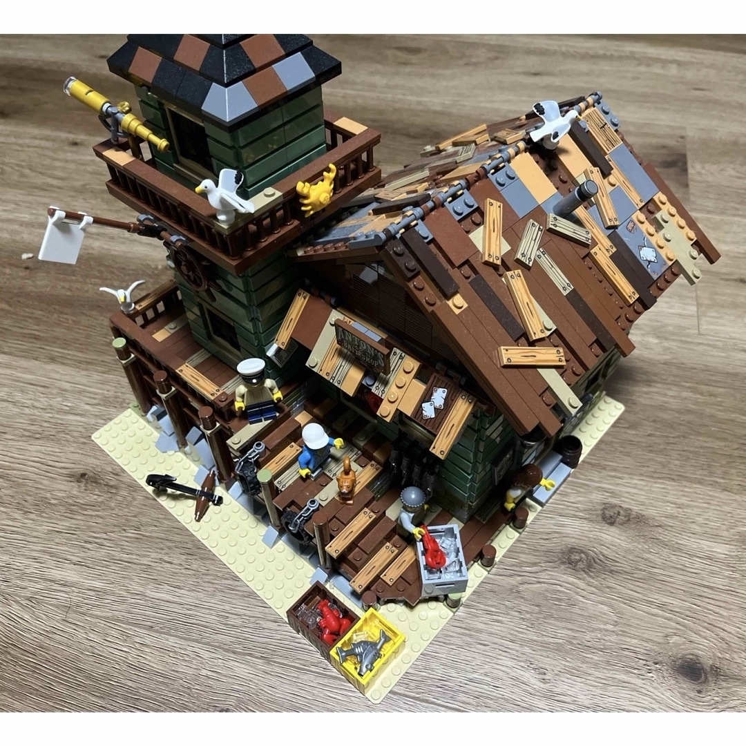 Lego(レゴ)のLEGO 21310 つり具屋 キッズ/ベビー/マタニティのおもちゃ(積み木/ブロック)の商品写真