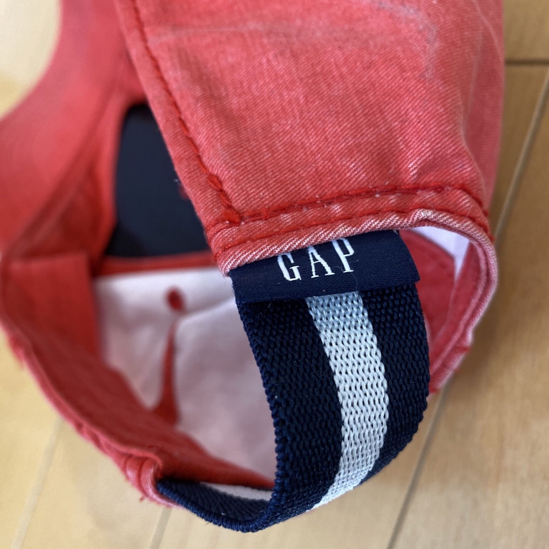 GAP(ギャップ)のギャップ  OLD GAP ヴィンテージキャップ レッド メンズの帽子(キャップ)の商品写真