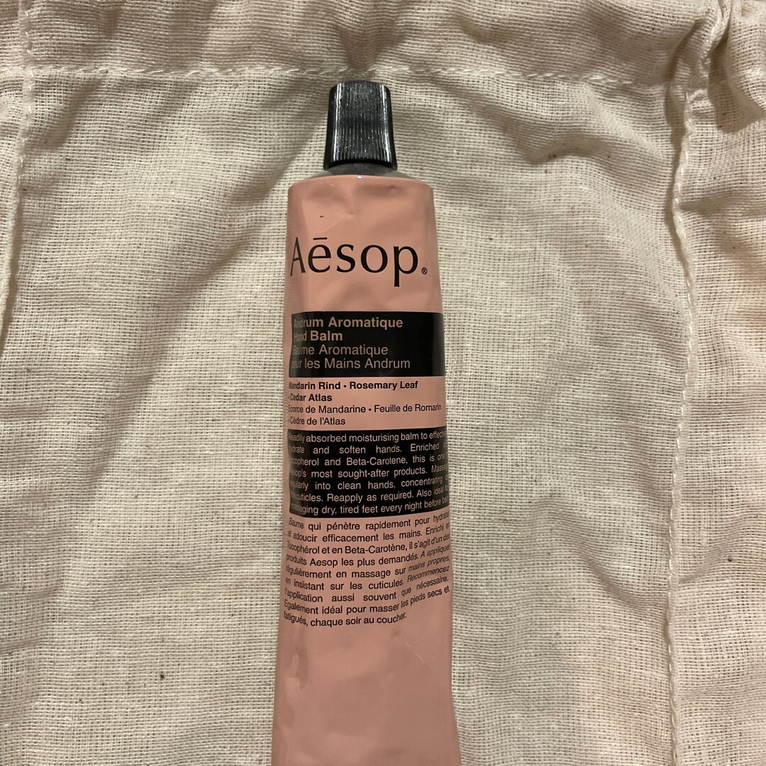 Aesop(イソップ)の新品【Aesop】イソップ　ハンドクリーム　袋付 コスメ/美容のボディケア(ハンドクリーム)の商品写真