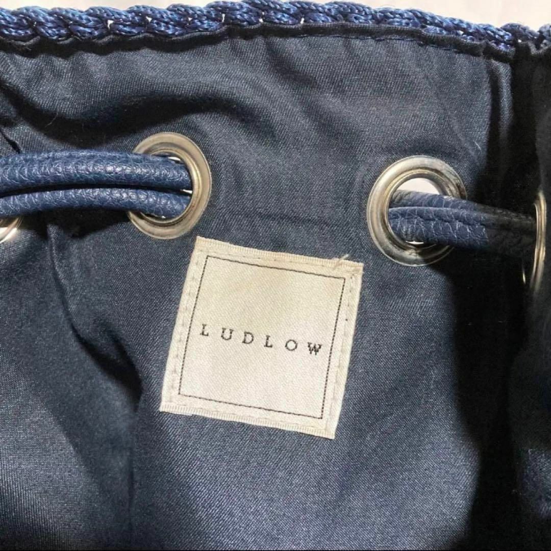 LUDLOW(ラドロー)のLUDLOW ラドロー★ラフィア タッセルポシェット　巾着　ショルダーバック レディースのバッグ(ショルダーバッグ)の商品写真