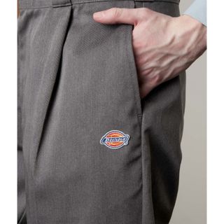 ディッキーズ(Dickies)の「Dickies × EMMA CLOTHES」 別注 1タック ワイドパンツ(チノパン)