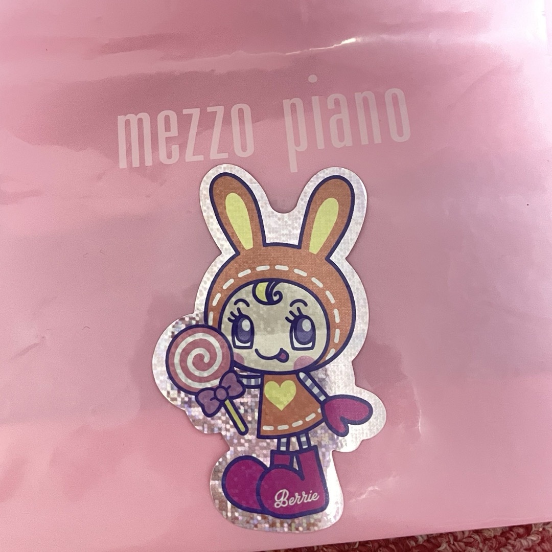 mezzo piano(メゾピアノ)の【ラスト１つ】ベリエちゃん　メゾピアノ　キラキラホログラム　ステッカー　オレンジ エンタメ/ホビーのおもちゃ/ぬいぐるみ(キャラクターグッズ)の商品写真