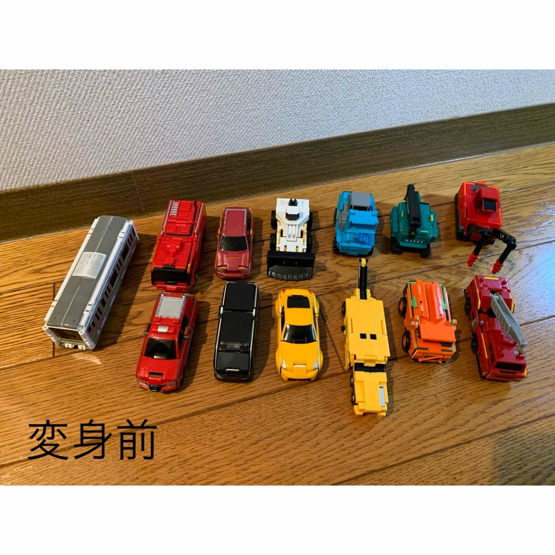 BANDAI(バンダイ)のバンダイ　VOOV  13台 キッズ/ベビー/マタニティのおもちゃ(電車のおもちゃ/車)の商品写真