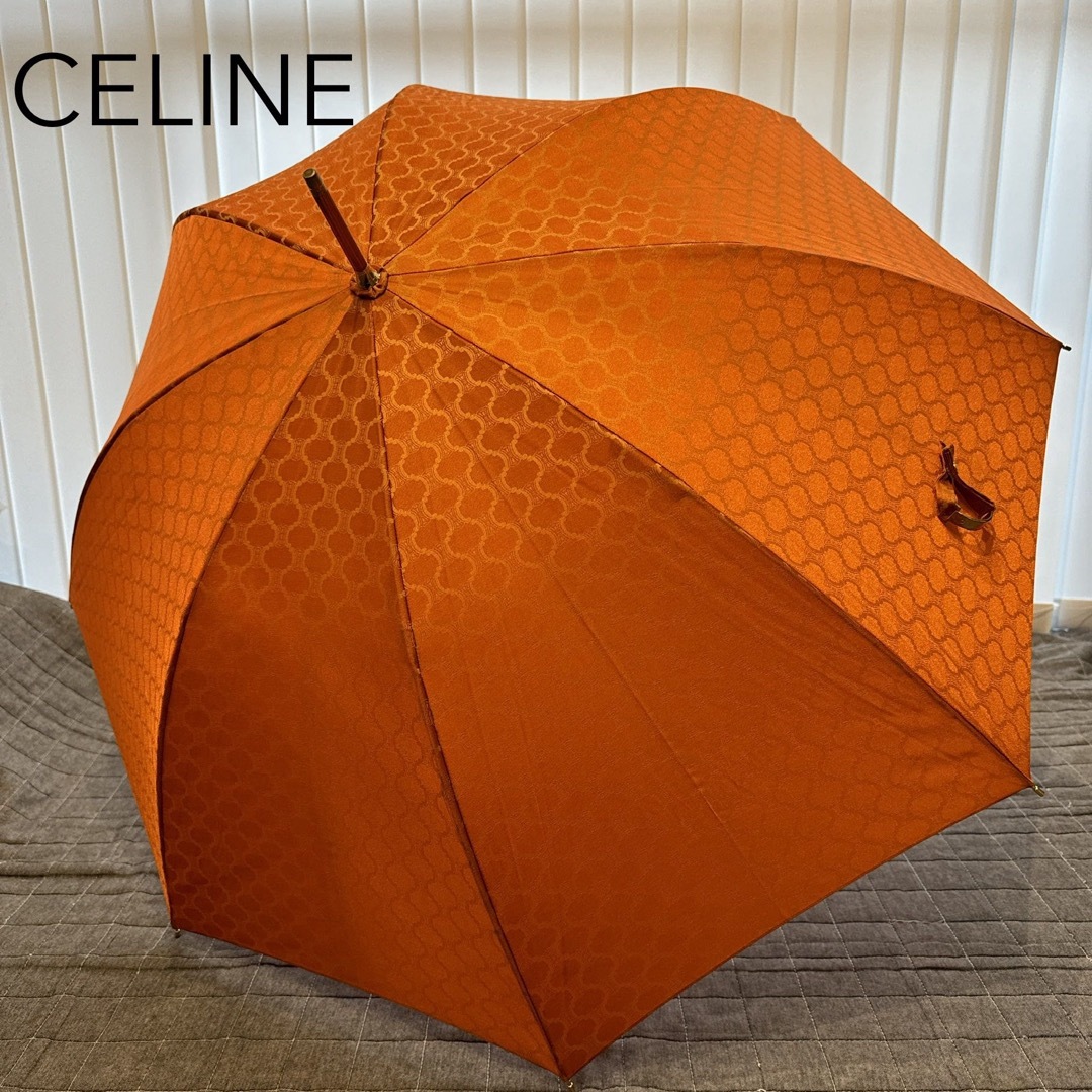 CELINE セリーヌ 長傘 傘 トリオンフ マカダム 総柄 ロゴ オレンジ | フリマアプリ ラクマ