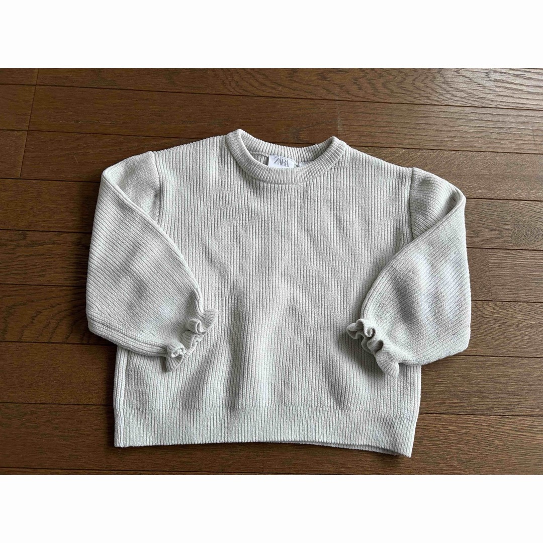 ZARA KIDS(ザラキッズ)のZARA フリルニット　92cm キッズ/ベビー/マタニティのキッズ服女の子用(90cm~)(ニット)の商品写真