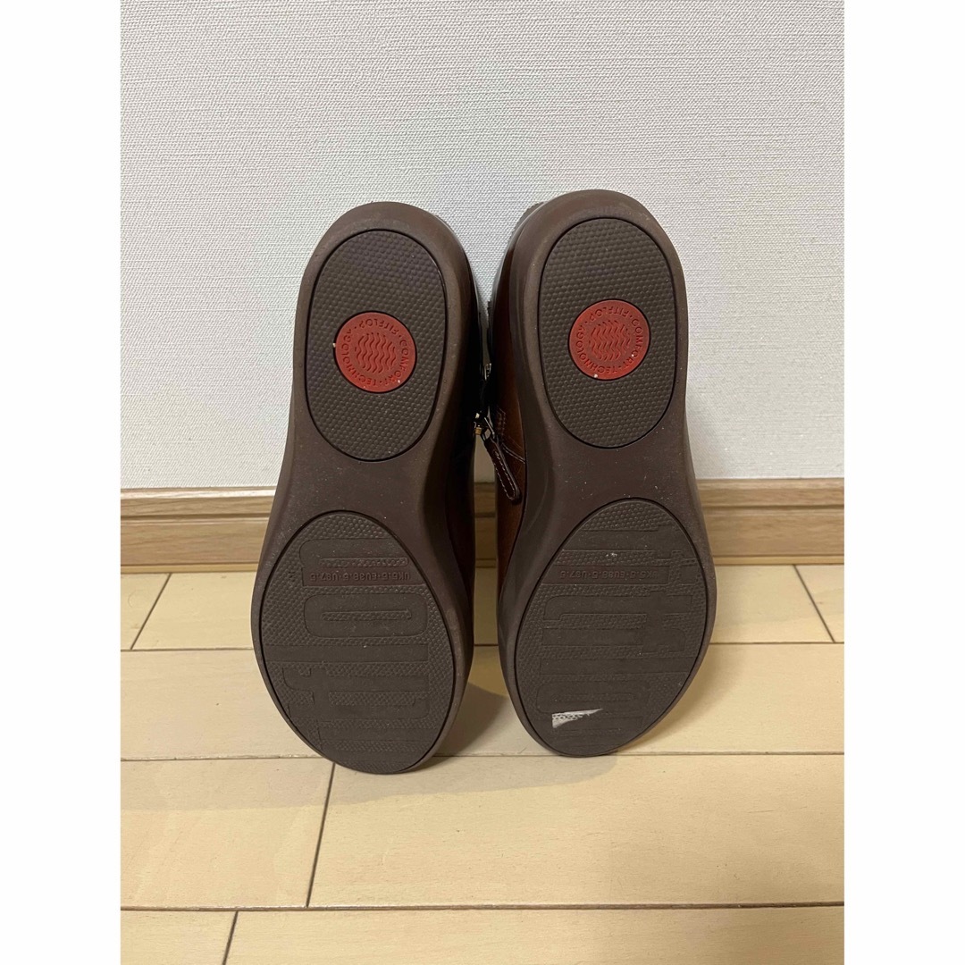 fitflop(フィットフロップ)のfitflop/レザーアンクルブーツ/ショートブーツ/24.5㎝/ブラウン レディースの靴/シューズ(ブーツ)の商品写真