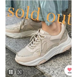 ダイアナ(DIANA)のsold out❤️ダイアナ　➕ダイアナプラスダイアナ　スニーカースタッズ極美品(スニーカー)