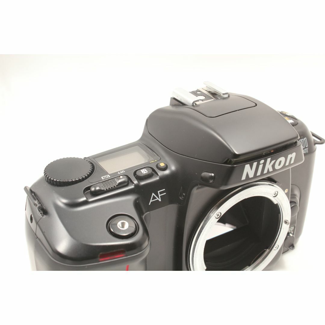 Nikon(ニコン)の美品 NIKON F-601 Quartz Date 動作確認済 スマホ/家電/カメラのカメラ(フィルムカメラ)の商品写真