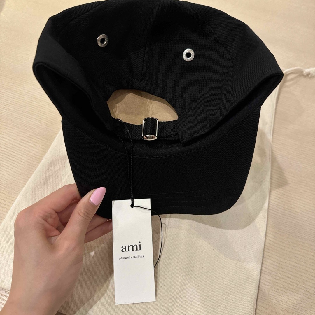 ami - 新品タグ付きAMI PARIS アミ パリス ブラックロゴキャップ ami - 新品タグ付きAMI PARIS アミ パリス ブラックロゴキャップ