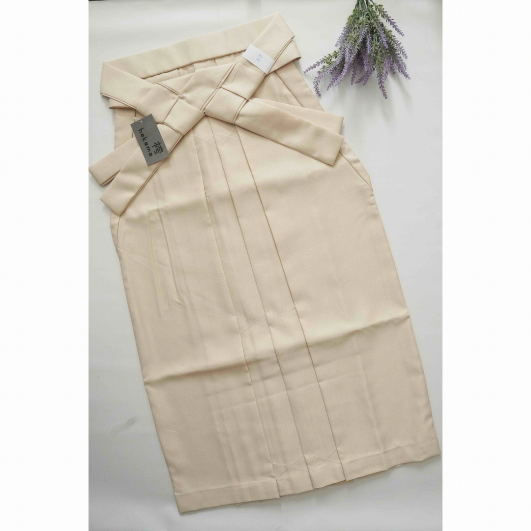 [Mサイズクリーム]袴　単品　卒業式 レディースの水着/浴衣(着物)の商品写真
