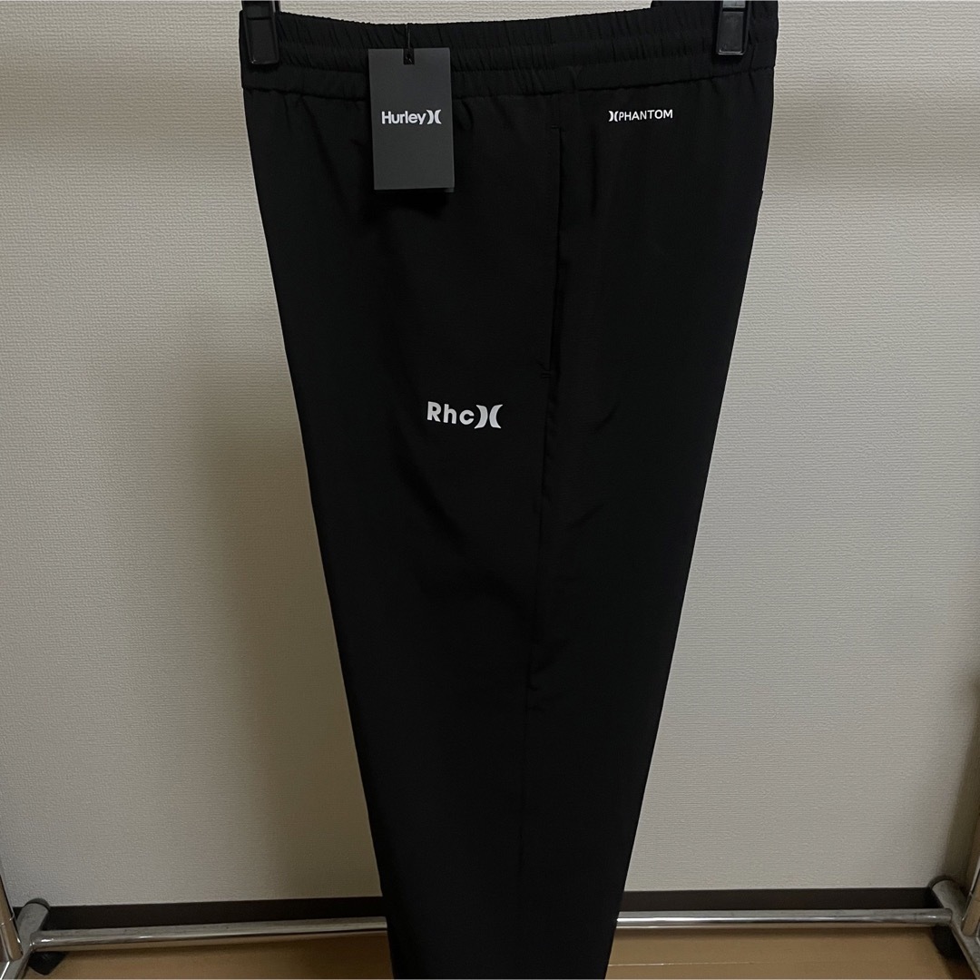Ron Herman(ロンハーマン)のRHC × Hurley Phantom Nylon Pants【Lサイズ】 メンズのパンツ(その他)の商品写真