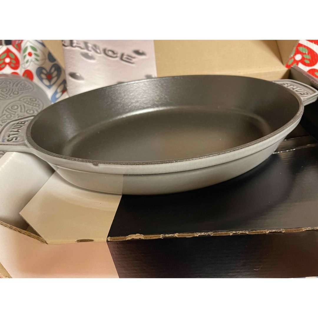 STAUB(ストウブ)のストウブ  インテリア/住まい/日用品のキッチン/食器(鍋/フライパン)の商品写真