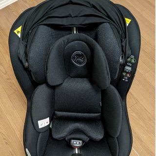 サイベックス(cybex)のシローナGi i-Size ラバグレープラス(1台)(自動車用チャイルドシート本体)