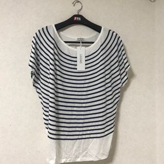 ダナキャランニューヨーク(DKNY)の未使用タグ付き　DKNY プルオーバー　レディース　Lサイズ(Tシャツ(半袖/袖なし))