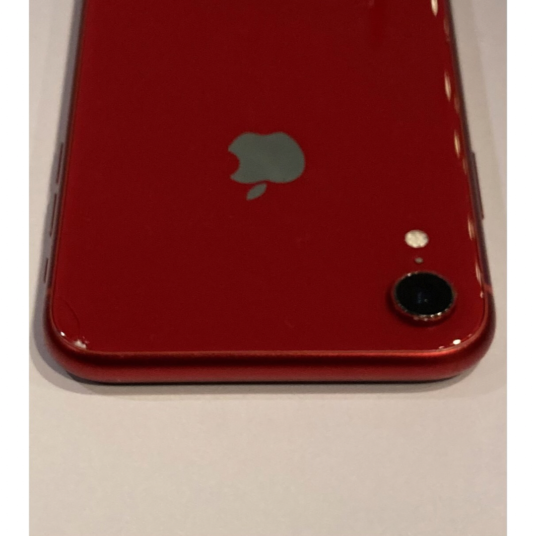 Apple(アップル)のiPhone XR 64GB (Product Red) SIMフリー スマホ/家電/カメラのスマートフォン/携帯電話(スマートフォン本体)の商品写真