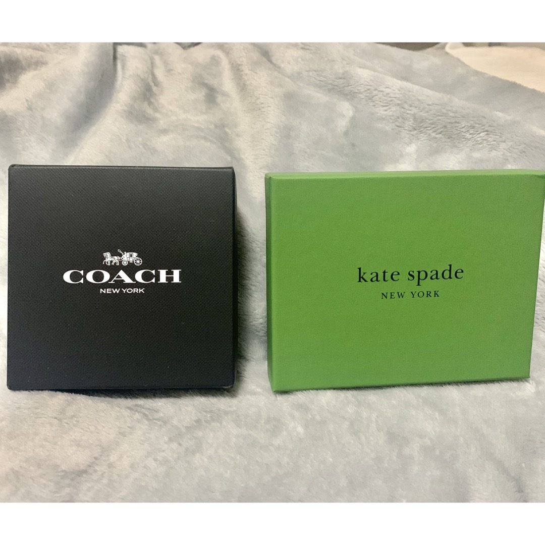 kate spade new york(ケイトスペードニューヨーク)の空き箱★ｹｲﾄｽﾍﾟｰﾄﾞ★coach  レディースのバッグ(ショップ袋)の商品写真