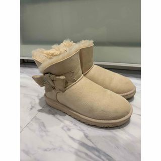 アグ(UGG)のugg アグ スワロフスキー コラボ ムートンブーツ ショート丈 リボン(ブーツ)