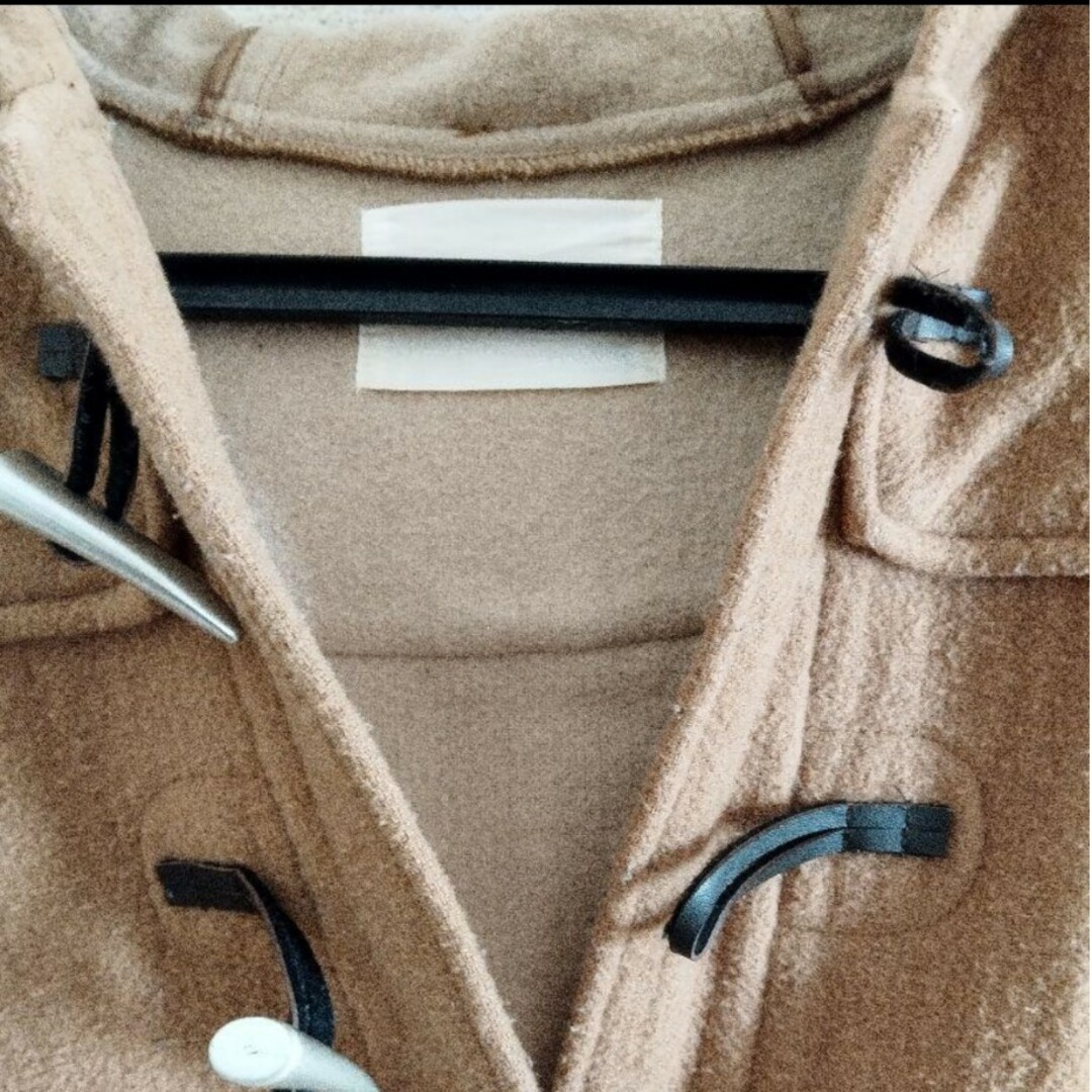 JEANASIS(ジーナシス)のダッフルコート　フードつき　キャメル レディースのジャケット/アウター(ダッフルコート)の商品写真