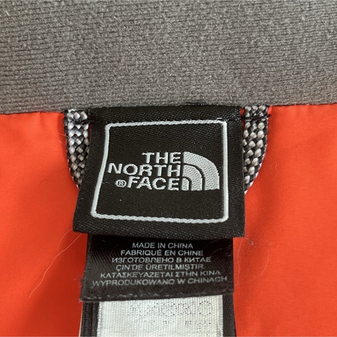 THE NORTH FACE(ザノースフェイス)の【キッズ】ノースフェイス　ダウンジャケット　HYVENT 550フィル　カーキ キッズ/ベビー/マタニティのキッズ服男の子用(90cm~)(ジャケット/上着)の商品写真