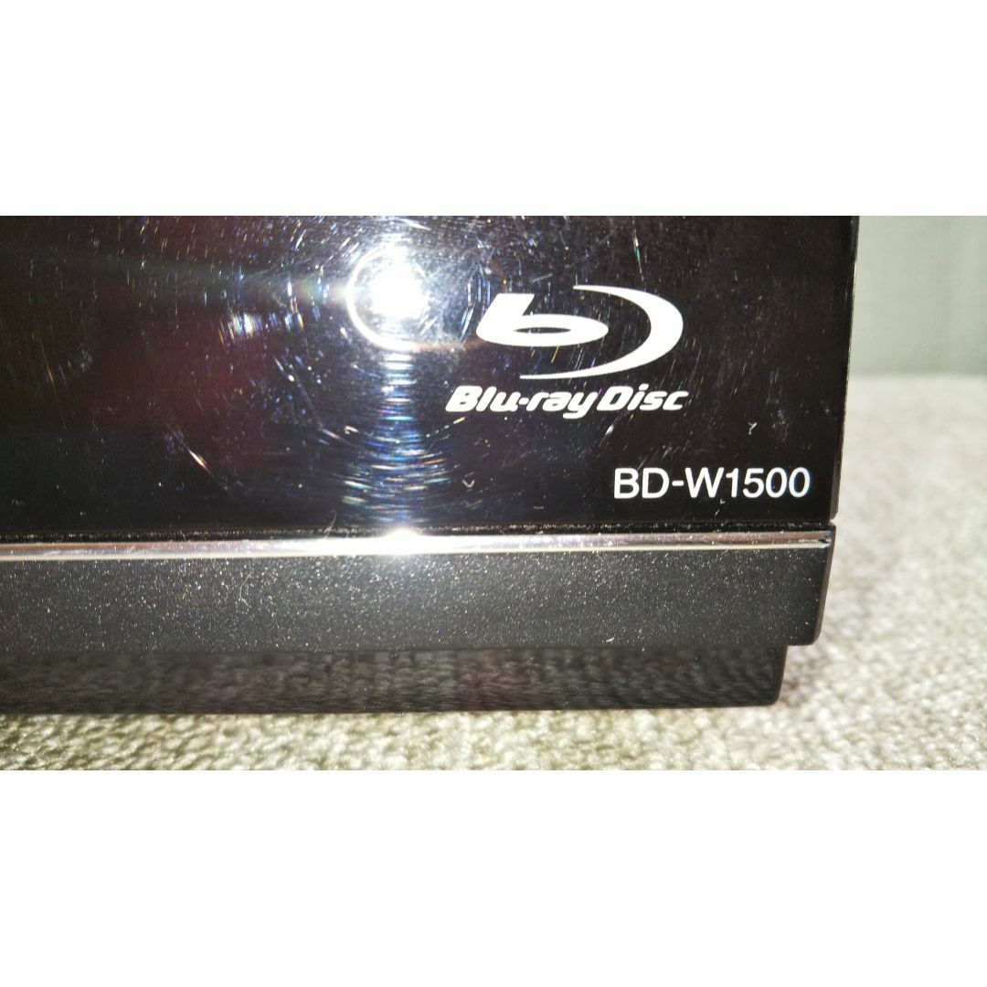 SHARP(シャープ)のシャープブルーレイレコーダー【BD-W1500】 スマホ/家電/カメラのテレビ/映像機器(ブルーレイレコーダー)の商品写真