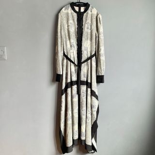 アメリヴィンテージ(Ameri VINTAGE)のameri  Landscape Scarf Dress ペイズリー ワンピース(ロングワンピース/マキシワンピース)