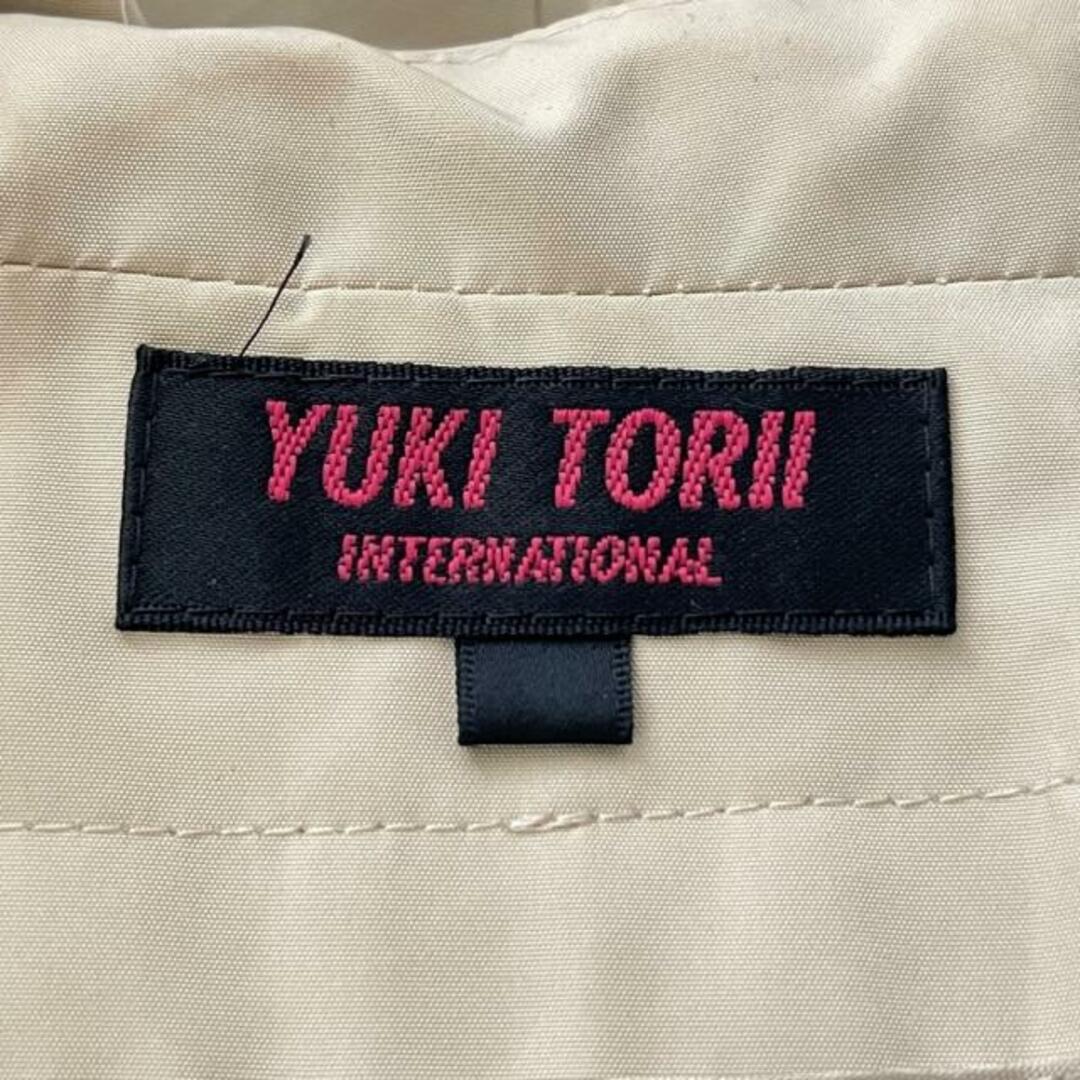 YUKI TORII INTERNATIONAL(ユキトリイインターナショナル)のYUKITORII(ユキトリイ) コート サイズ40 M レディース - ベージュ 長袖/春/秋 レディースのジャケット/アウター(その他)の商品写真