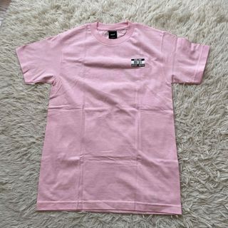 ハフ(HUF)のハフ　HUF 半袖トップス　サイズS ピンク　未使用(Tシャツ/カットソー(半袖/袖なし))